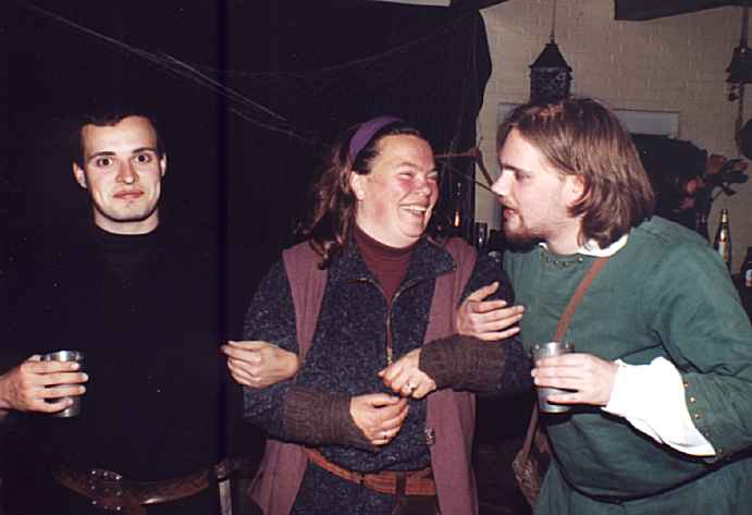 b-37-Party.jpg (23122 Byte)