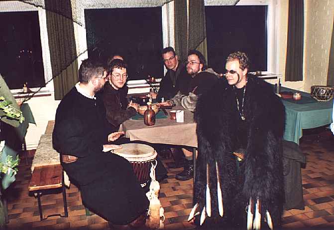 01-33-Taverne1.jpg (33924 Byte)