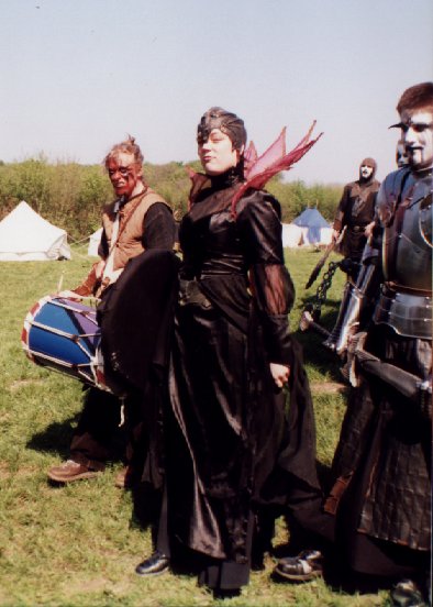 darklady.jpg (49407 Byte)