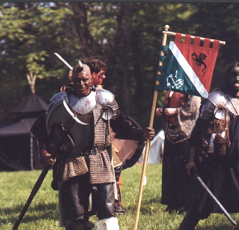 dunkelkrieger3.jpg (57424 Byte)