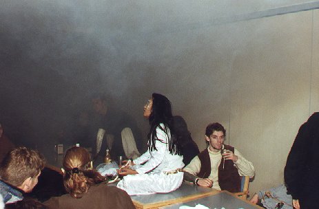 Medium.jpg (26817 Byte)