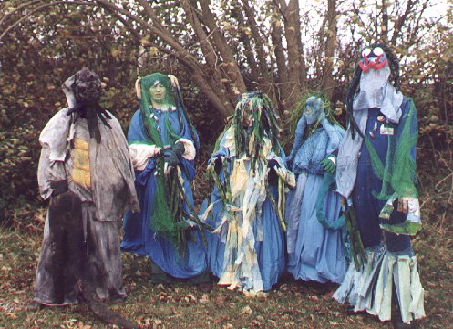 17Wasserwesen.jpg (72608 Byte)