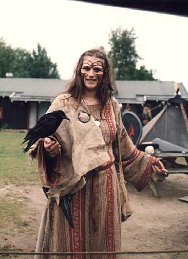 Vogelschamanin.jpg (31692 Byte)