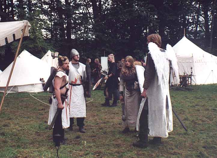 02-27.jpg (44916 Byte)