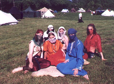 02-12-Harem.jpg (66540 Byte)