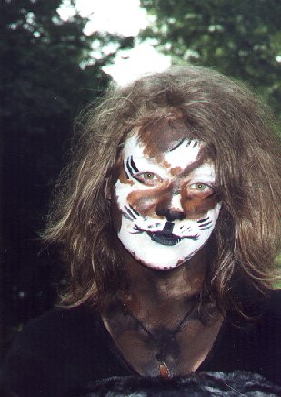 b-26-TamyKatze.jpg (35067 Byte)